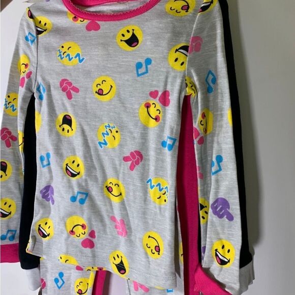 Smiley World NEW Size 4 Two Set Pajama Set - Picture 7 of 8